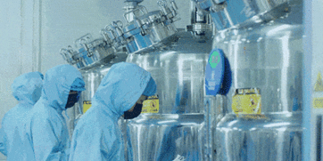 技术咨询领域惊现“冻龄”专家 25岁容颜下的53年行业积淀